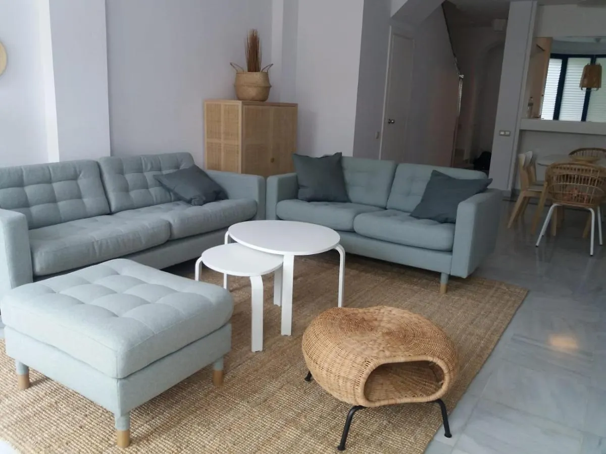 Marbella House Apartamento Duplex Apartment