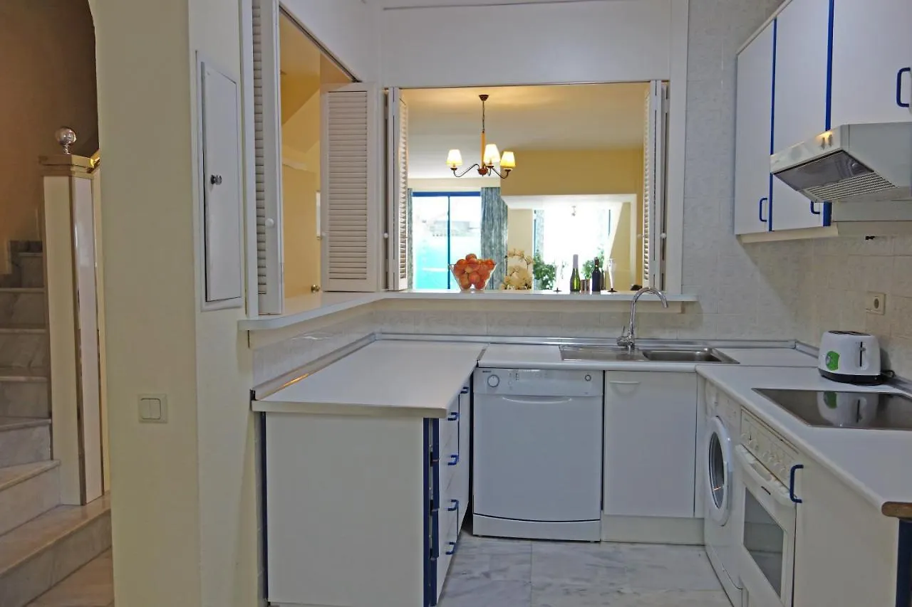 Marbella House Apartamento Duplex Spain