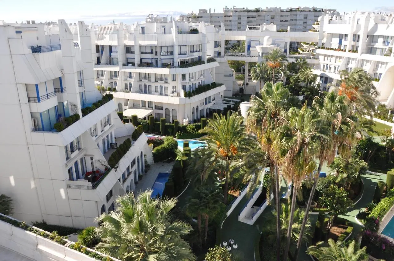 Marbella House Apartamento Duplex